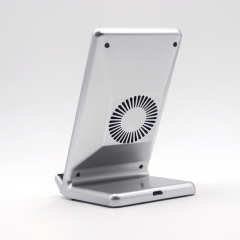 Cooling Fan Qi Fast Wireless Charger Stand Pad